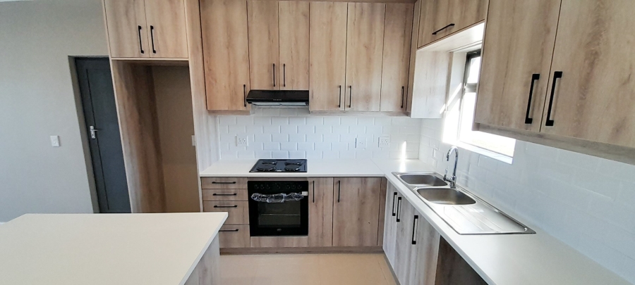 2 Bedroom Property for Sale in Silwood Heights Western Cape